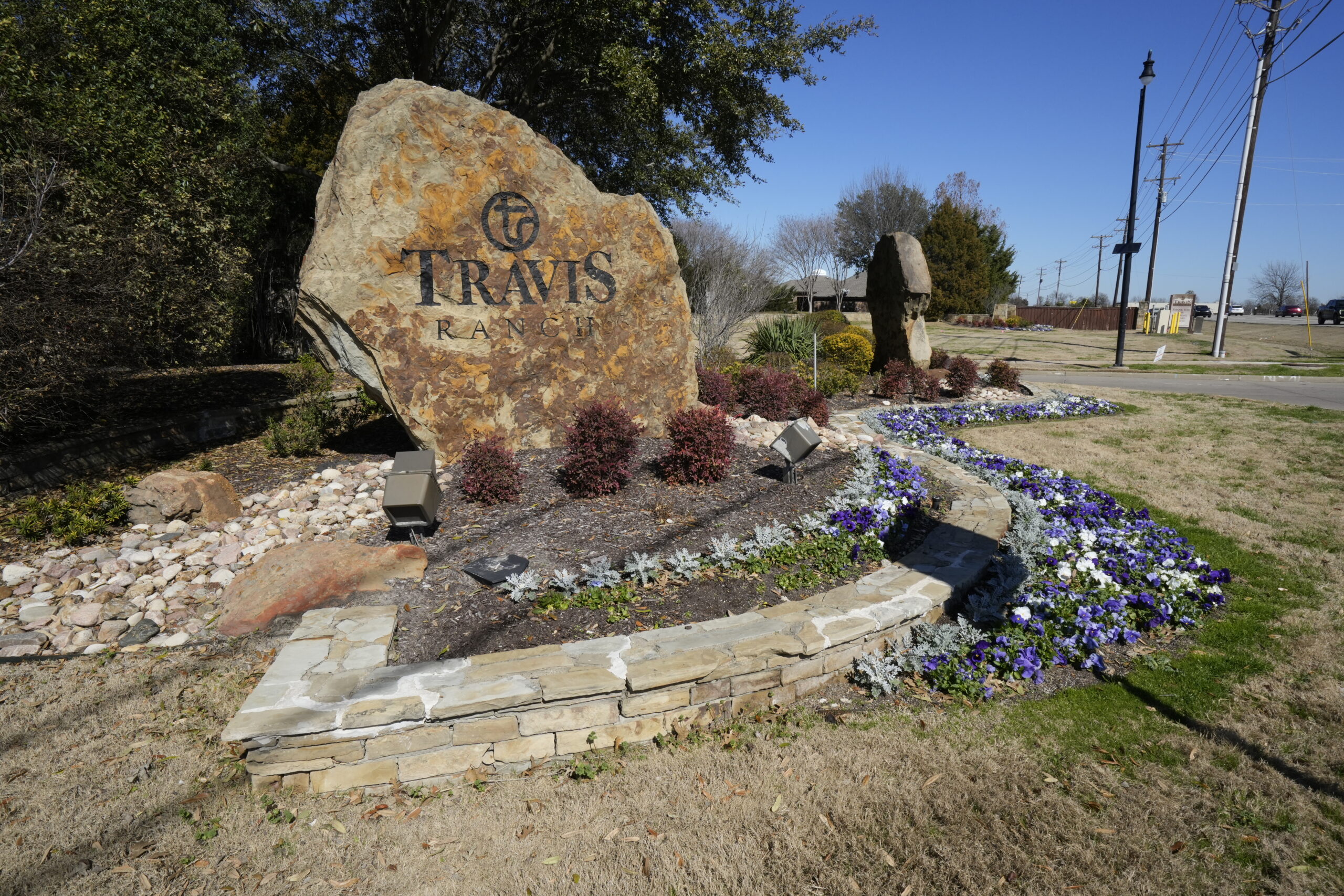 Travis Ranch Entrance